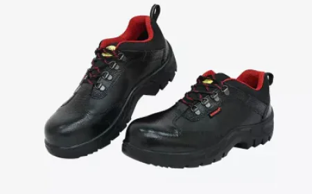 Choosing the Right Safety Footwear: A Practical Guide to Protection, Comfort and Value