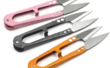 The Clone Conservatory: Choosing the Best Cannabis Pruning Scissors and Cannabis Trimming Scissors
