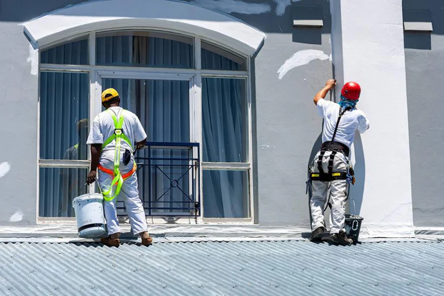 How Do Inside House Painters Help Homeowners Choose the Right Inside Home Paint?