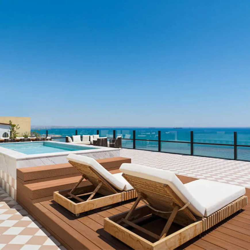 LUXURY SERVICED SUITES IN LARNACA 