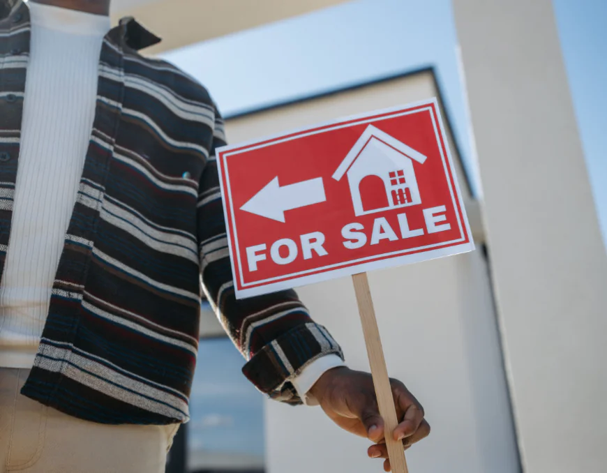 A New Homeowner's Roadmap to Financial Stability in 2026