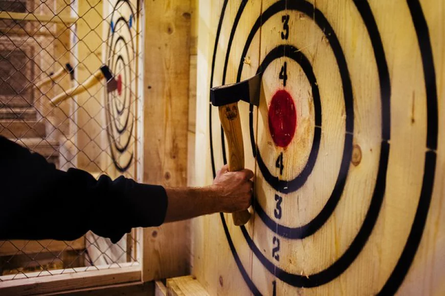 Planning to Throw Axes in Portland? Here Are the Venues, Rules, and Safety Tips to Know First