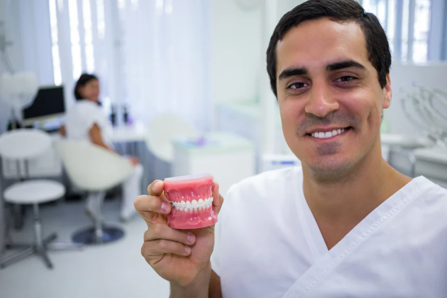How to Clean Dentures Properly: A Step-by-Step Guide
