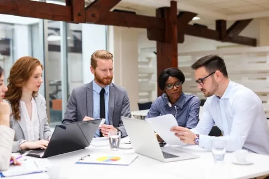 How Business Valuation Services Support Mergers and Acquisitions