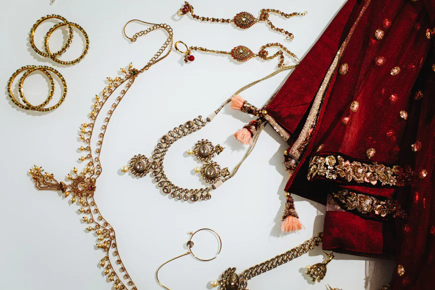 Wedding Day Jewellery Checklist: Must-Have Pieces