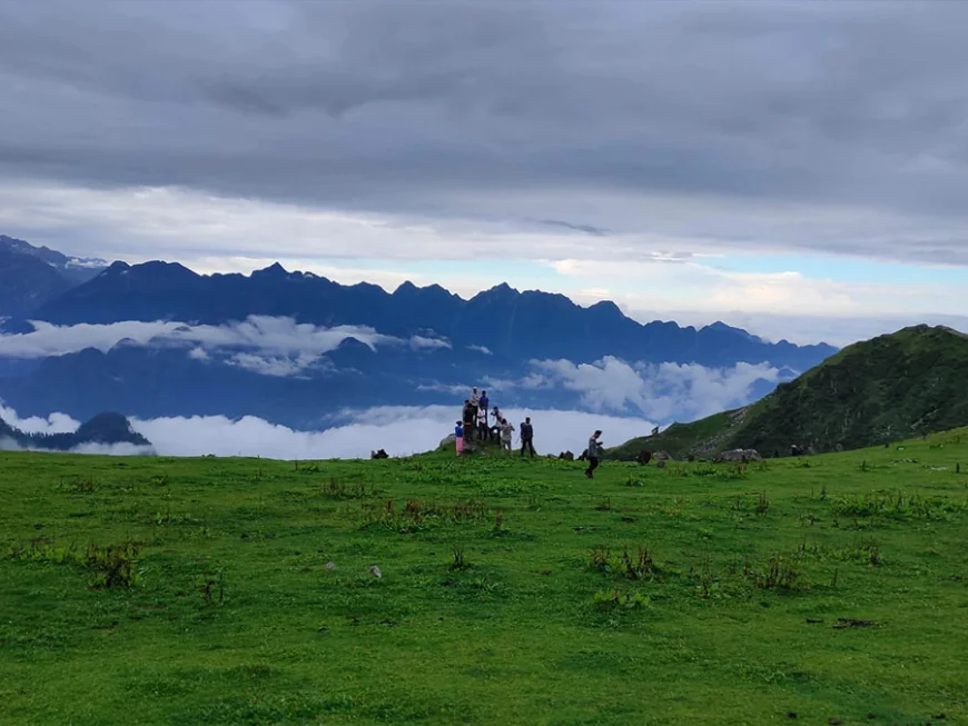 Why Chandrakhani Pass Trek Should Be on Every Trekker’s Bucket List