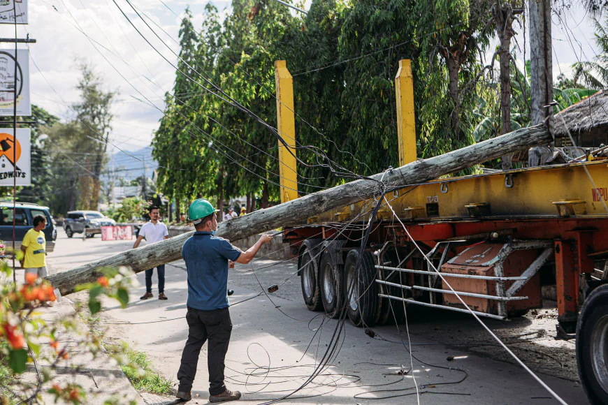 Newark Truck Accident Attorney: Legal Help After a Serious Truck Crash