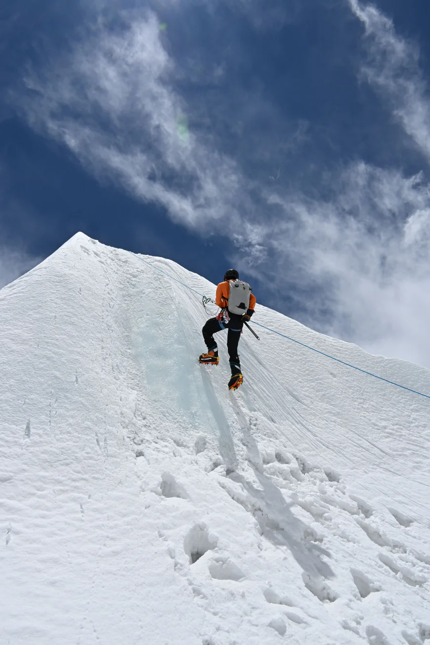 Top Reasons to Choose Peak Climbing in Nepal for Your Next Adventure