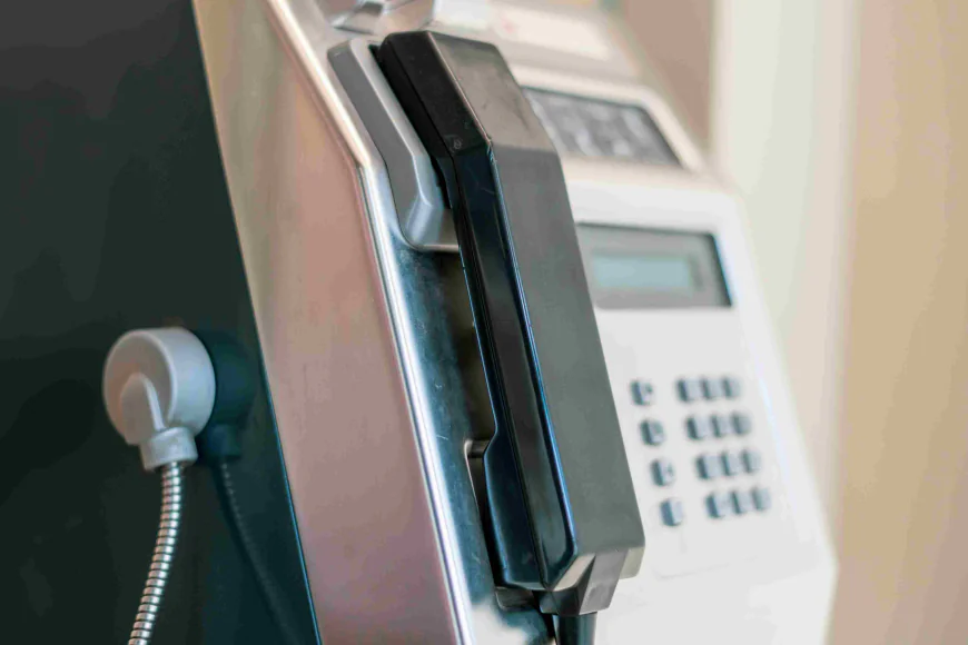 How CRM Integration in Advanced VoIP Solutions Improves Canadian Business Productivity