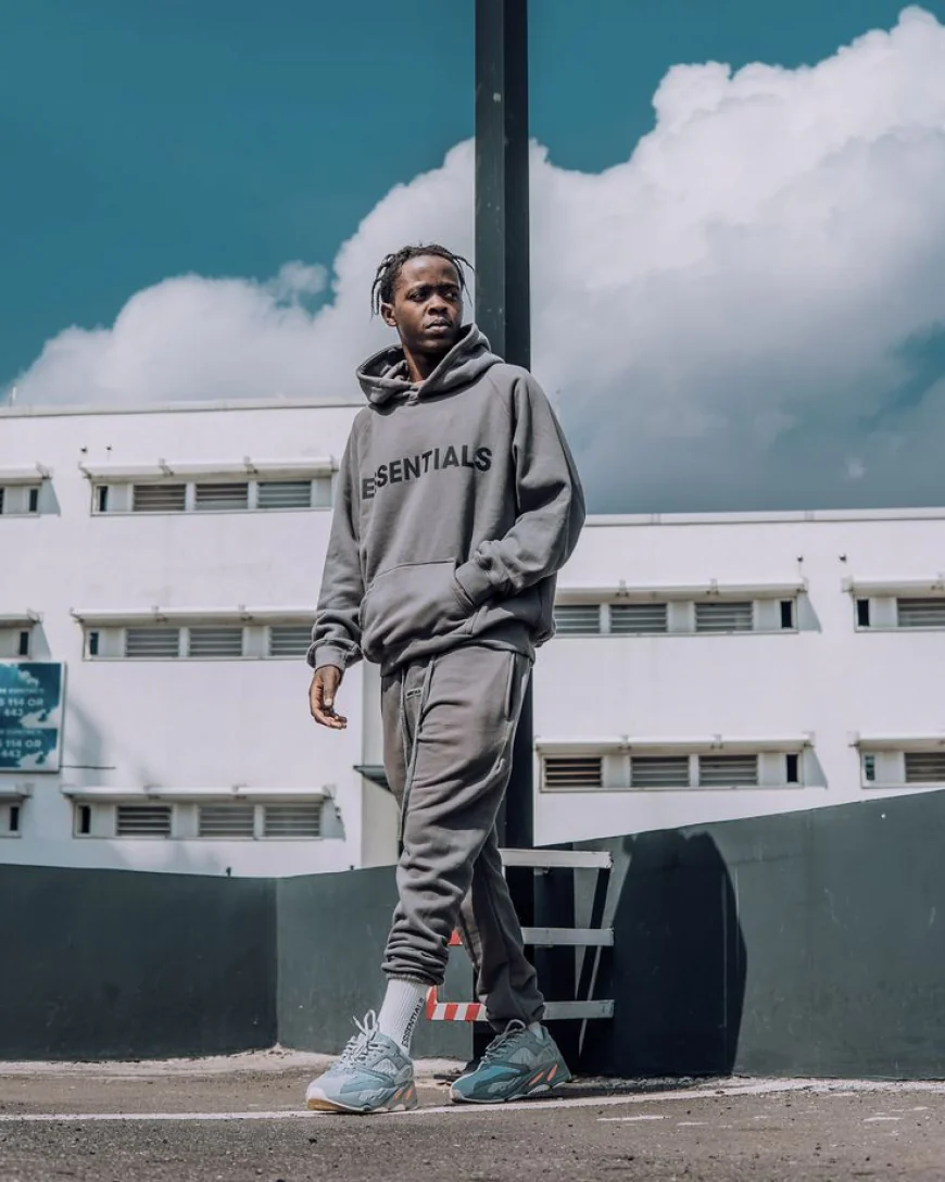 Essential Hoodie and Hellstar Hoodie Summer Outfit Ideas for Everyday Style