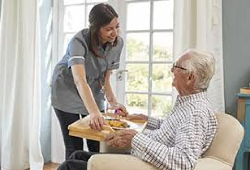 Home Care Nurse in Dubai – Professional In-Home Nursing Support for Better Recovery