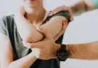 Orthopedic Acupuncture for Frozen Shoulder in Oakland