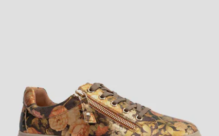 Why Are Ladies' Wide Fit Shoes Essential for Healthy Feet?