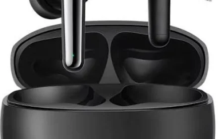 Best Noise Cancelling Earbuds | Block Out the Noise with Premium Sound