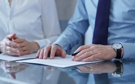 Why Employees Trust a Labour Lawyer Toronto during Tough Times