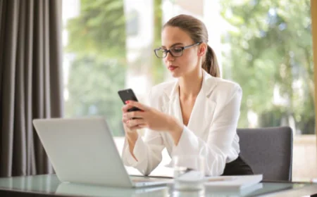 5 Reasons Why A Licensed Money Lender Is The Best Option For You