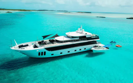 What's The Best Way To Book A Luxury Yacht Charter Miami FL
