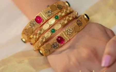 Gold Bangle Trends 2026: The New Rules of Wristwear