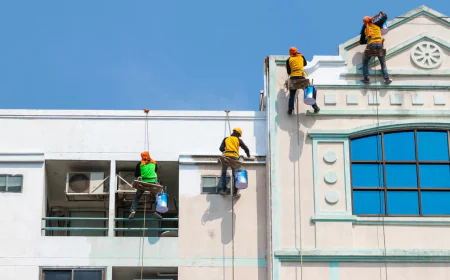 How Roofing Contractors in Englewood, CO Help Homeowners