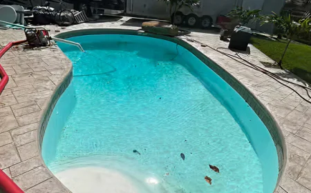 Fiberglass Pool Resurfacing Tips for a Long-Lasting Backyard Pool
