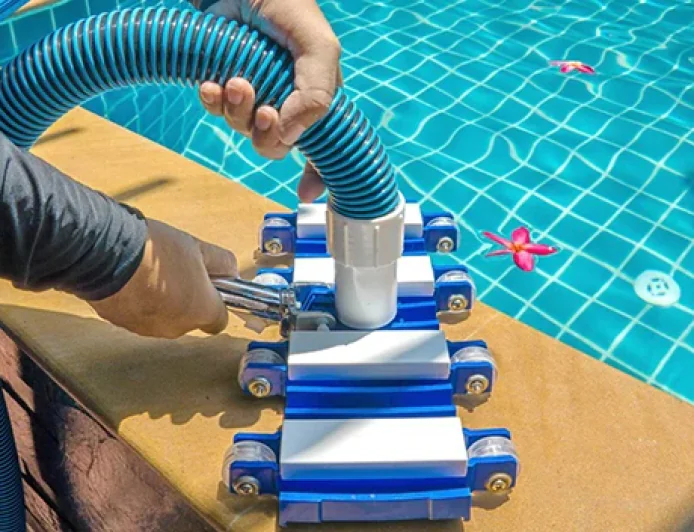 Why Weekly Pool Service in Beverly Hills, CA Keeps Backyards Healthy Year-Round