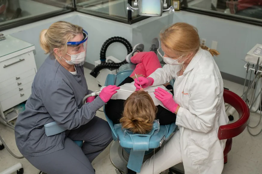 How Do Composite Fillings Blend Seamlessly With Natural Teeth?