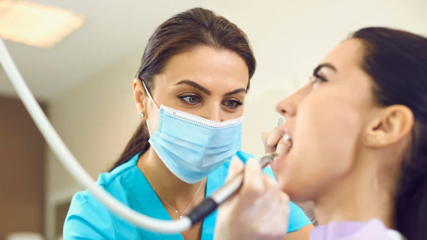 What to Expect at a Dental Clinic in Dubai
