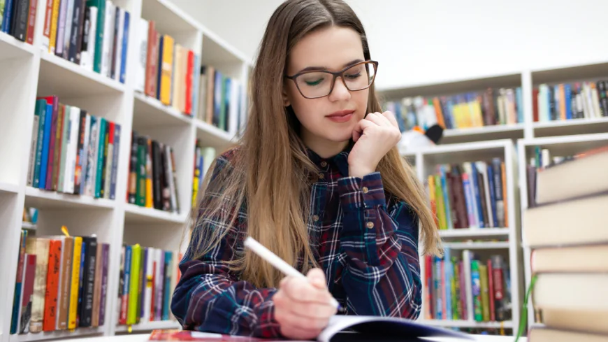 Best Research Paper Help Canada for Students: Top Website