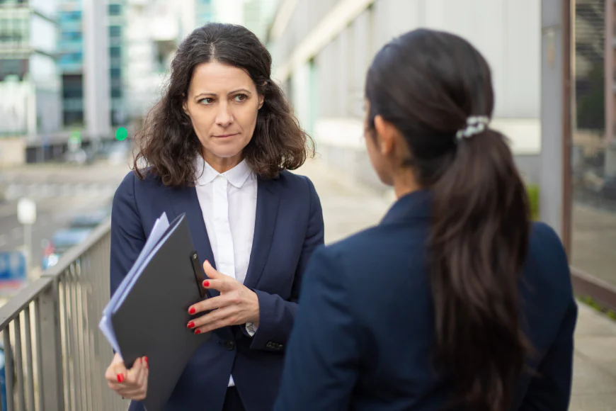 How an Accident at Work Solicitor in England Can Support Employees After a Workplace Injury