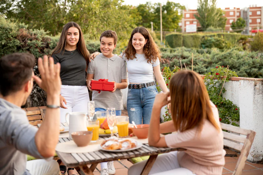 How to Plan the Perfect Brunch with Friends