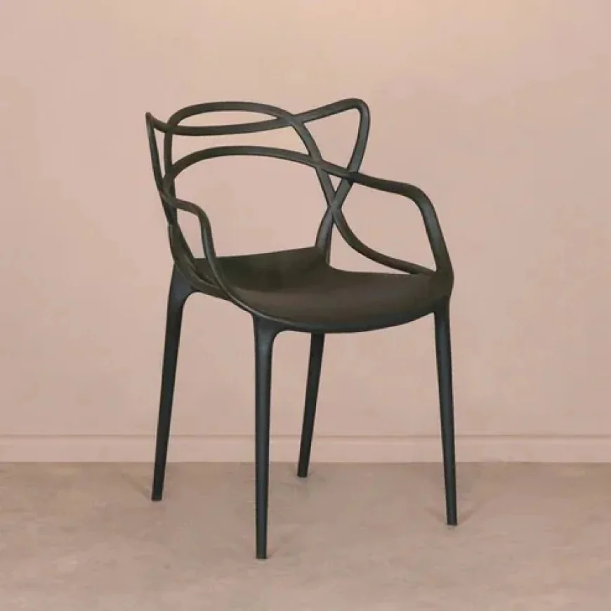 Looking for a Stylish Black Masters Dining Chair?