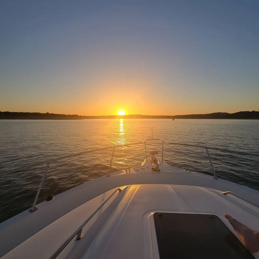 A Complete Guide to Booking an ATX Yacht Charter Boat Rental