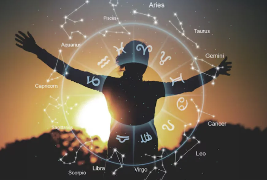 AI Horoscope Apps and AI Astrologer Tools: Smarter Career Guidance Through Astrology