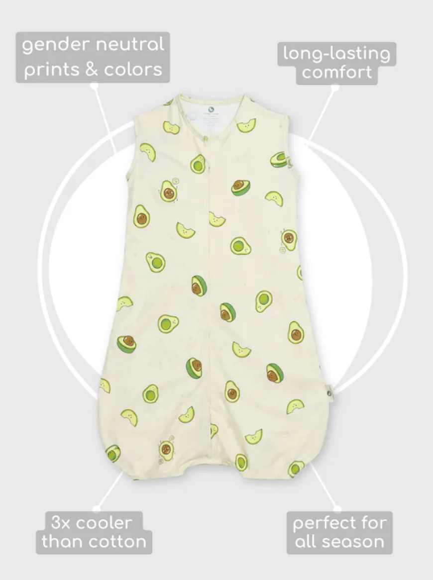 Baby Sleeping Bag vs Blanket: Which Is Better for Your Baby?