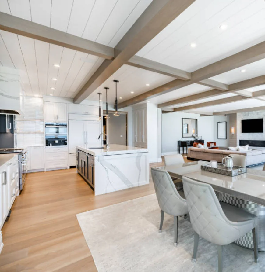 How do I choose the best luxury home renovation contractor?