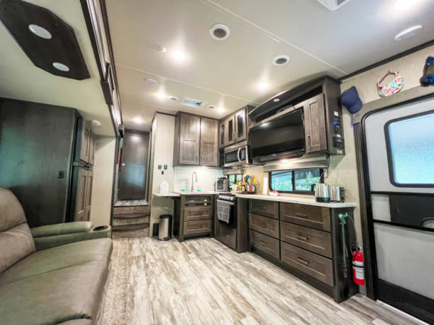 Secure Indoor Camper Storage for Long-Term Protection