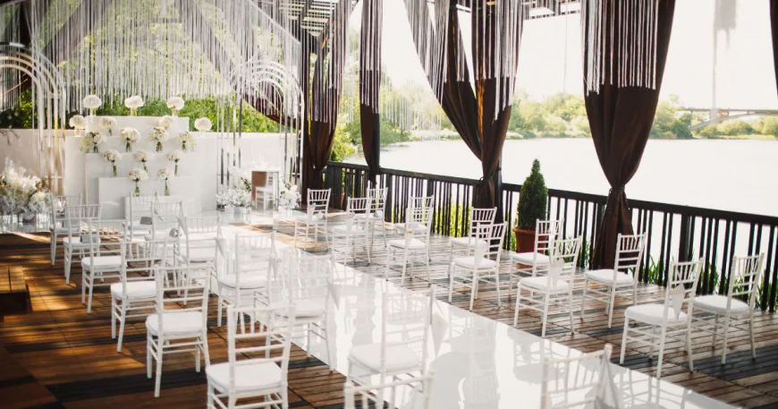 Chairs Rentals Toronto: How to Choose the Right Chairs for Every Type of Event