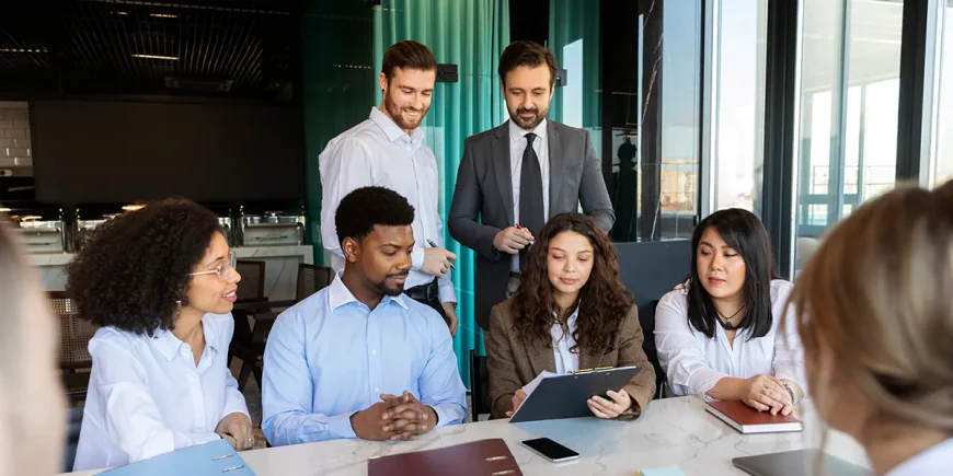 Personal Branding in Singapore: What Actually Works for Professionals & Entrepreneurs