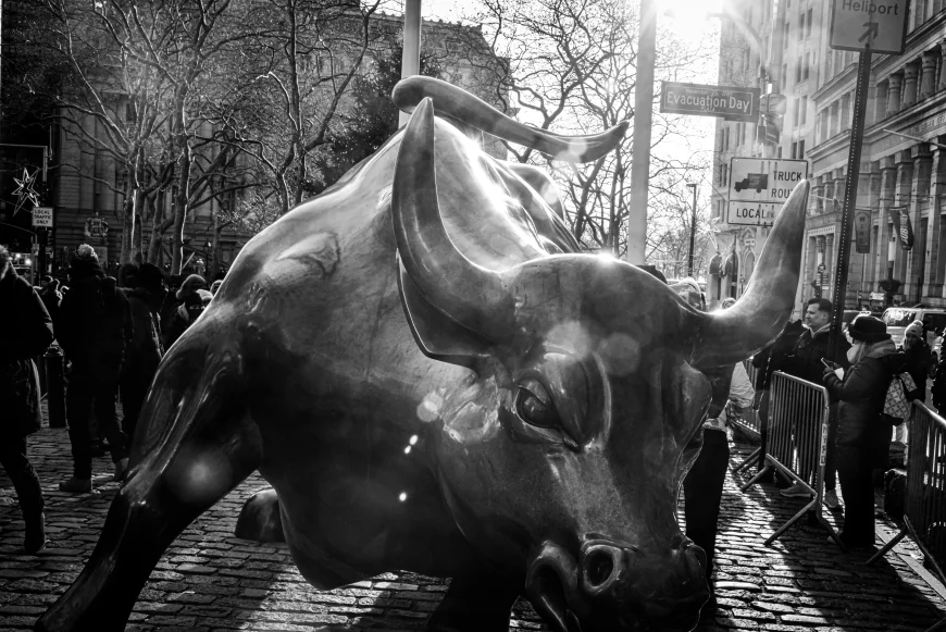Bullish Option Strategy: A Guide to Choosing the Right Approach for Market Growth