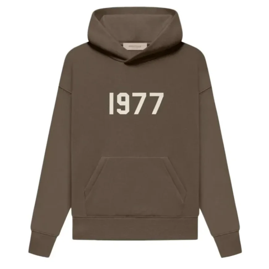 Essentials Hood: The Perfect Blend of Comfort, Style, and Everyday Fashion