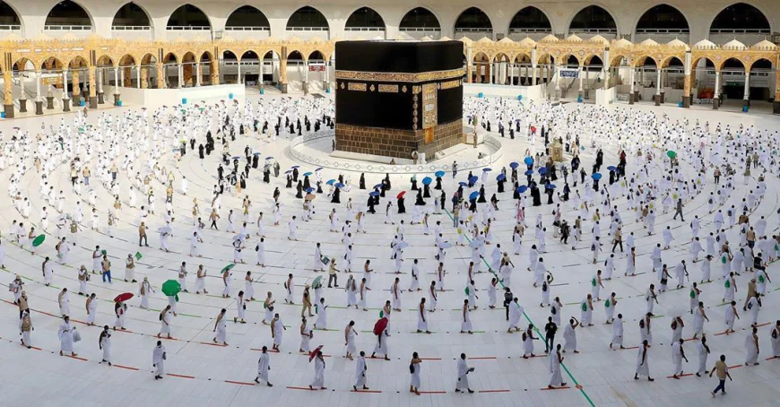 How to Choose the Best Hajj Packages 2027 from the UK?