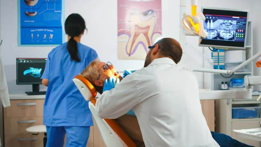 Choosing the Right Montreal Dental Emergency Clinic for Immediate Care
