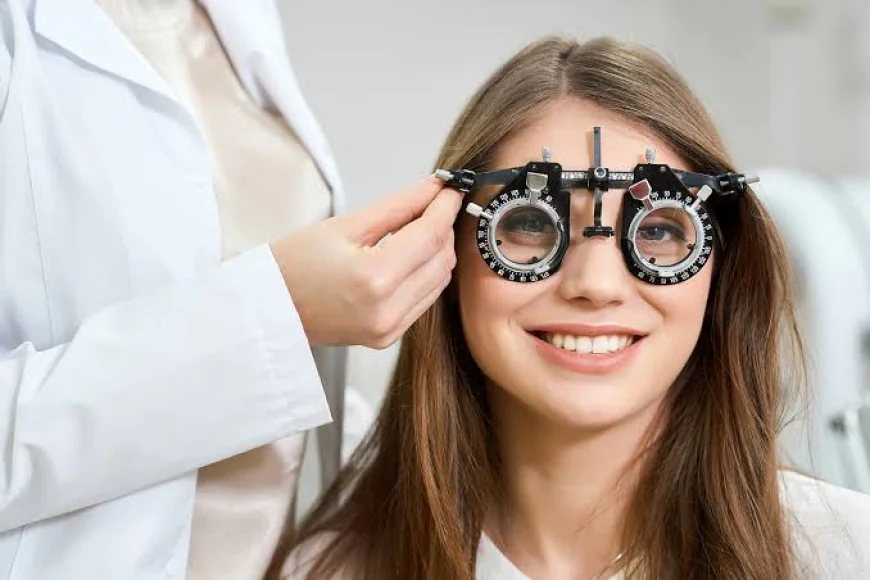 Expert Eye Care Services Available in Hamilton
