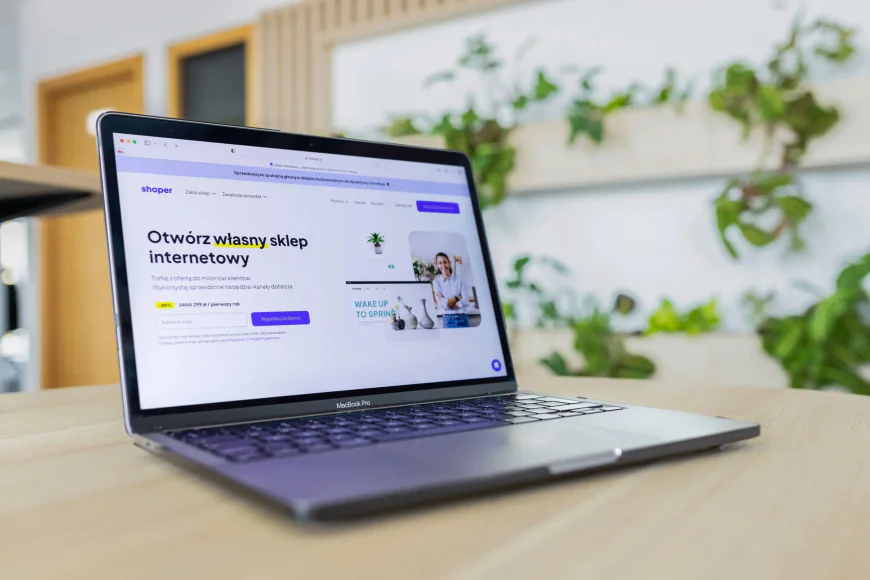 Digital Marketing vs Traditional Marketing: Which One Is Better for Business in 2026?