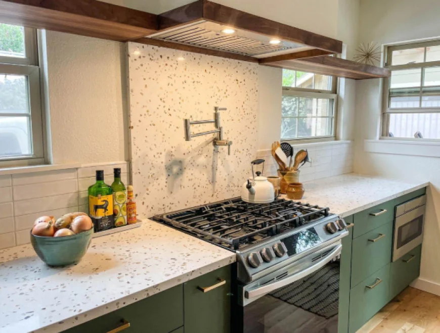 How to Choose the Right 36 Inch Range Hood Insert for Your Kitchen