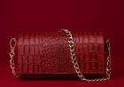 Why Leather Crossbody Bags for Women Are the Perfect Everyday Fashion Companion