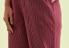 How Fabric and Fit Affect the Comfort of Plus Size Pants
