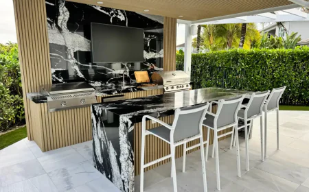 Are Outdoor Kitchens Boca Raton Worth the Investment Today?