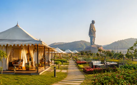 Planning Your Stay Near the World's Tallest Statue? Start Here
