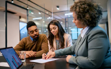 How Does Debt Consolidation Quebec Actually Help Homeowners Save Money?